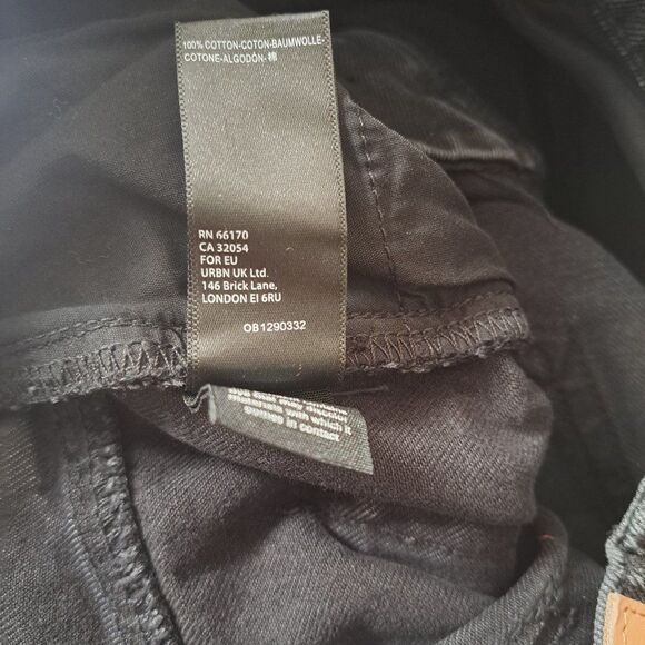 We The Free People Curvy Straight Factory Ripped Black High Waist Denim Jeans 29 - Picture 6 of 8